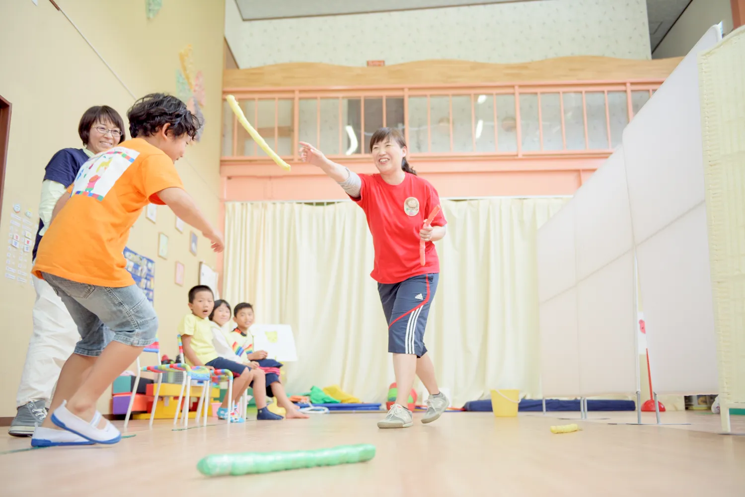 指導者の目線の写真