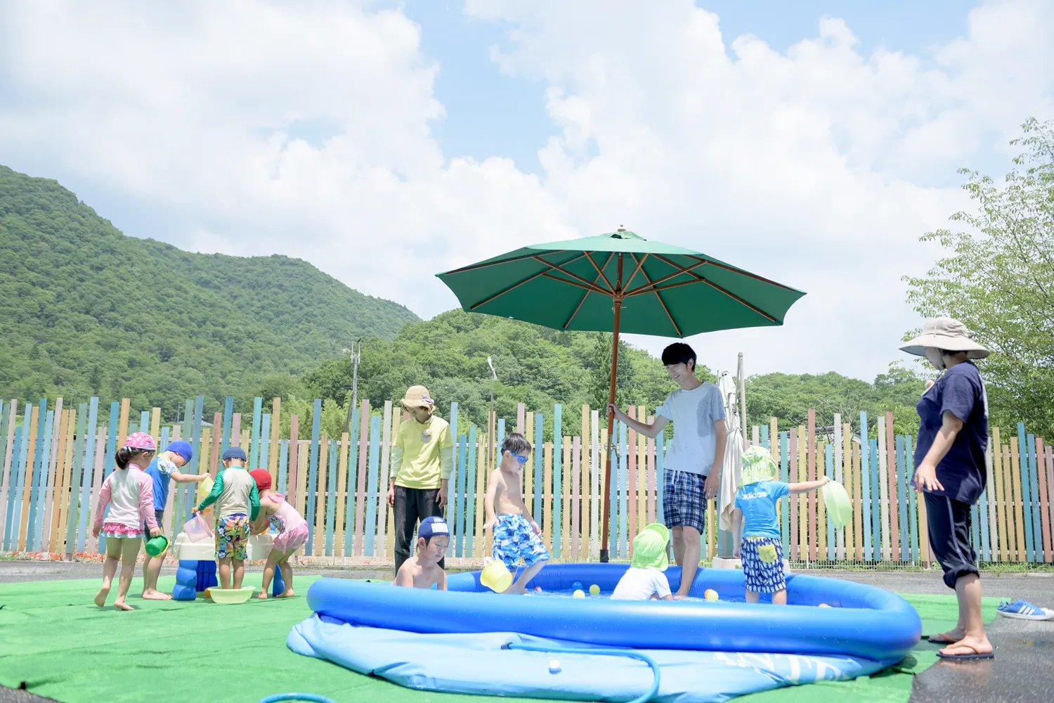 指導者の目線の写真